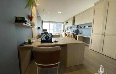 Imagem: O depósito possui 1 Vaga na garagem, 66m² de Área e está