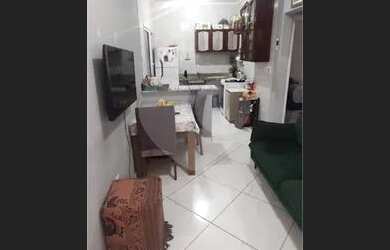 Imagem 9: Casa em condomínio fechado em Praia Grande na Vila Tupi com ótima localização