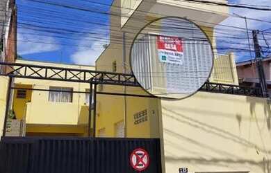 Imagem: A casa possui 1 Dormitório, 1 Banheiro e está localizado