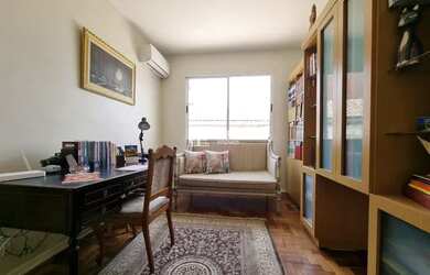 Imagem 9: Casa Alto Padrão para venda na Avenida Fernando Ferrari em Santa Maria