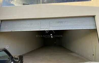 Imagem 2: Galpão 200 metros quadrados, 1 banheiro , porta elétrica