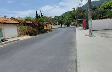 Imagem 2: Ótima casa com piscina à venda no bairro Marquês de Maricá