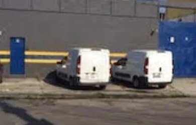 Imagem: O depósito possui 5 Vagas na garagem, 2.500m² de Área e