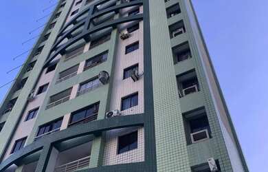 Imagem: O apartamento possui 3 Dormitórios, 2 Banheiros, 2 Vagas na