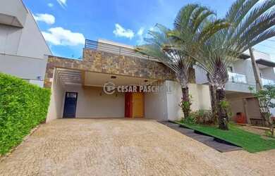 Imagem: A casa em condomínio possui 3 Dormitórios, 5 Banheiros, 2