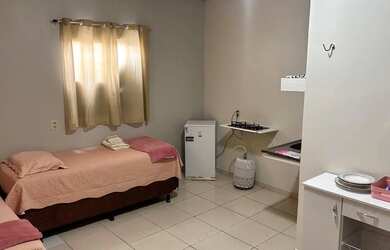 Imagem: O quarto possui Imóvel mobiliado e está localizado em Pedreira