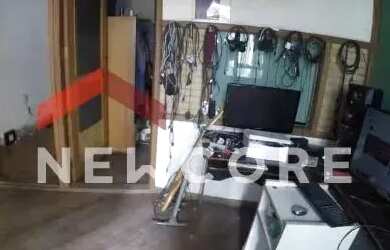 Imagem: O apartamento possui 2 Dormitórios, 2 Banheiros, 100m² de