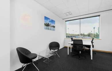 Imagem: Acesso completo a espaço profissional para 3 pessoas em Nova