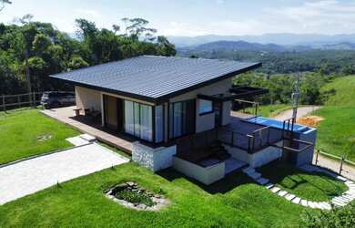 Imagem 4: Casa Alto Padrão em Área Rural Vista Surreal Porteira Fechada