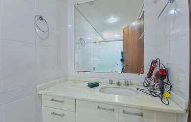 Imagem 13: Apartamento no Alto da Glória com 3 dormitórios e 2 vagas de garagem