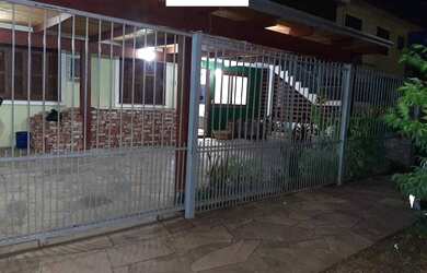 Imagem: O apartamento possui 3 Dormitórios, 2 Banheiros, 3 Vagas na