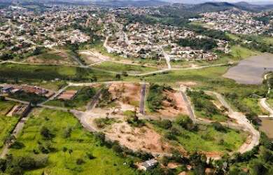 Imagem: O terreno e está localizado em Nova Contagem, Contagem à venda