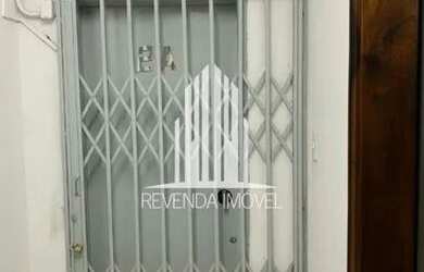 Imagem: O depósito possui 102m² de Área e está localizado em Centro