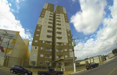 Imagem: O apartamento possui 2 Dormitórios, 1 Banheiro, 2 Vagas na