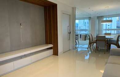 Imagem: O apartamento possui 3 Dormitórios, 4 Banheiros, 2 Vagas na