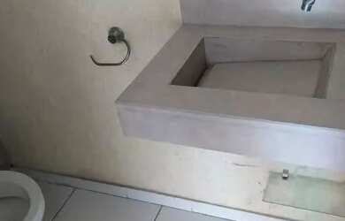 Imagem 14: Madureira Loja Frente Pça Lavradores lado UPA Intendente Magalhães