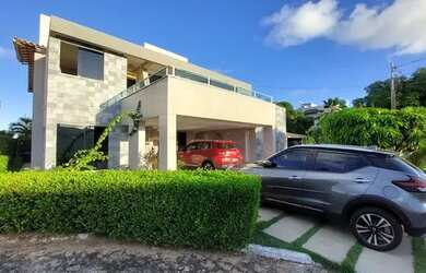 Imagem: A casa em condomínio possui 4 Dormitórios, 5 Banheiros, 4