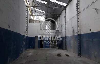 Imagem: O depósito possui 200m² de Área e está localizado em Jardim