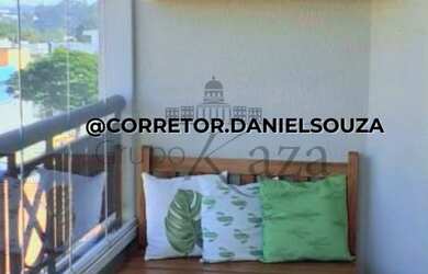 Imagem: O apartamento possui 3 Dormitórios, 2 Banheiros, 1 Vaga na