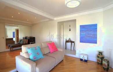 Imagem 2: Apartamento reformado, andar alto, vista livre, Campo Belo