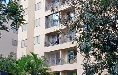 Imagem: O apartamento possui 3 Dormitórios, 1 Banheiro, 1 Vaga na garagem