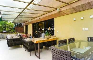 Imagem 10: Cobertura linda Jardim Oceânico para aluguel e venda possui 360 metros quadrados com 4 qua