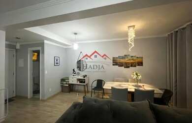 Imagem: A casa em condomínio possui 2 Dormitórios, 3 Banheiros, 2