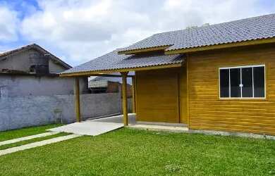 Imagem 3: Casa em Imbituba localizada no bairro Alto Arroio á 500 metros até a...