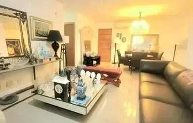 Imagem: O apartamento possui 3 Dormitórios, 5 Banheiros, 5 Vagas na