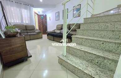 Imagem: A casa possui 3 Dormitórios, 3 Banheiros, 2 Vagas na garagem