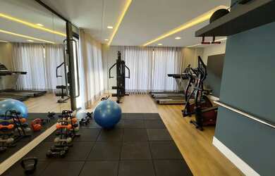 Imagem: O apartamento possui 2 Dormitórios, 2 Banheiros, 1 Vaga na