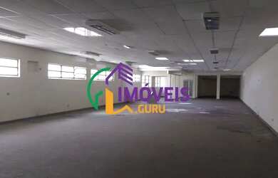 Imagem: O depósito possui 5 Vagas na garagem e 1166m² de Área e está