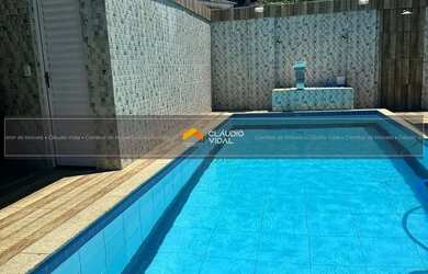 Imagem: O apartamento possui 2 Dormitórios, 1 Banheiro, 2 Vagas na