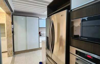 Imagem 10: Alugo apto Duplex semi mobiliado com 260 m2, 04 suítes, 02 vagas, em...