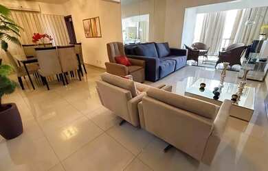 Imagem: O apartamento possui 3 Dormitórios, 3 Banheiros, 2 Vagas na