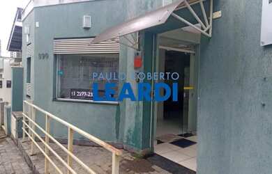 Imagem: O depósito possui 220m² de Área e está localizado em Centro