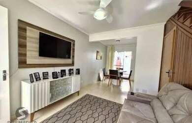 Imagem: A casa em condomínio possui 2 Dormitórios, 2 Banheiros, 1