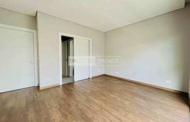 Imagem 12: Casa em Condomínio com 3 Suítes, 290m² à venda por R$3.980.000,00...