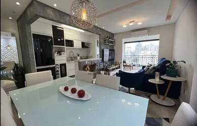 Imagem: O apartamento possui 2 Dormitórios, 2 Banheiros, 1 Vaga na