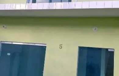 Imagem: A casa em condomínio possui 2 Dormitórios, 2 Banheiros e 90m²