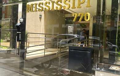 Imagem: O apartamento possui 2 Dormitórios, 1 Banheiro, 58m² de Área