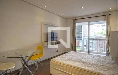 Imagem: A kitnet possui 1 Dormitório, 1 Banheiro, 30m² de Área e