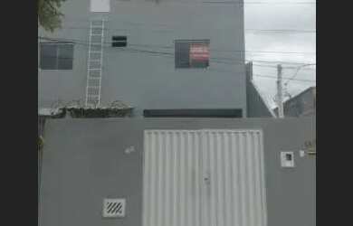 Imagem: A casa à venda possui 3 Dormitórios, 1 Banheiro e 1 Vaga na