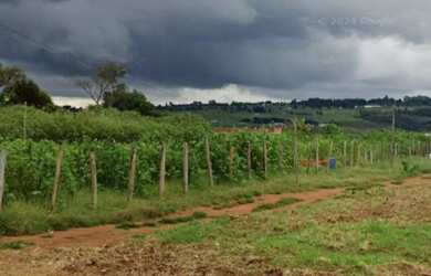 Imagem: O terreno possui 1056m² de Área e está localizado em Brazlândia