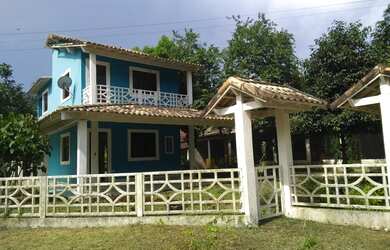 Imagem: A casa possui 2 Dormitórios, 2 Banheiros, 5 Vagas na garagem