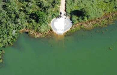 Imagem: O terreno e está localizado em Centro, Corumbá de Goiás à