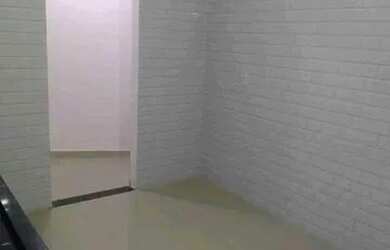 Imagem: A casa possui 1 Dormitório, 1 Banheiro e está localizado em