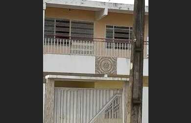 Imagem: O apartamento possui 2 Dormitórios, 1 Banheiro e está localizado