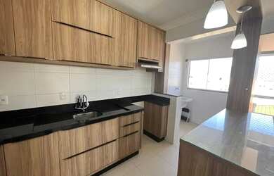 Imagem: O apartamento possui 3 Dormitórios, 2 Banheiros, 2 Vagas na