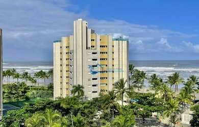 Imagem: O apartamento possui 4 Dormitórios, 4 Banheiros, 3 Vagas na